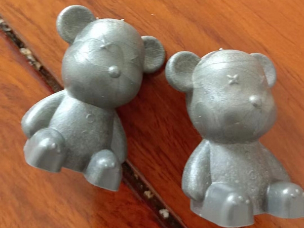 濟(jì)寧安屹工貿(mào)承接注塑模具和注塑產(chǎn)品代工，金日接單網(wǎng)紅小熊杯，日產(chǎn)8萬(wàn)只